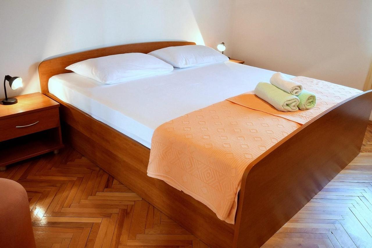 Zoro Apartments Palit Экстерьер фото