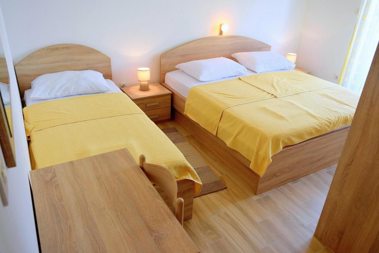 Zoro Apartments Palit Экстерьер фото