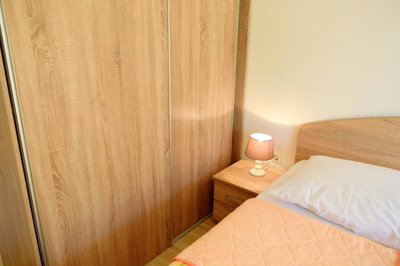 Zoro Apartments Palit Экстерьер фото