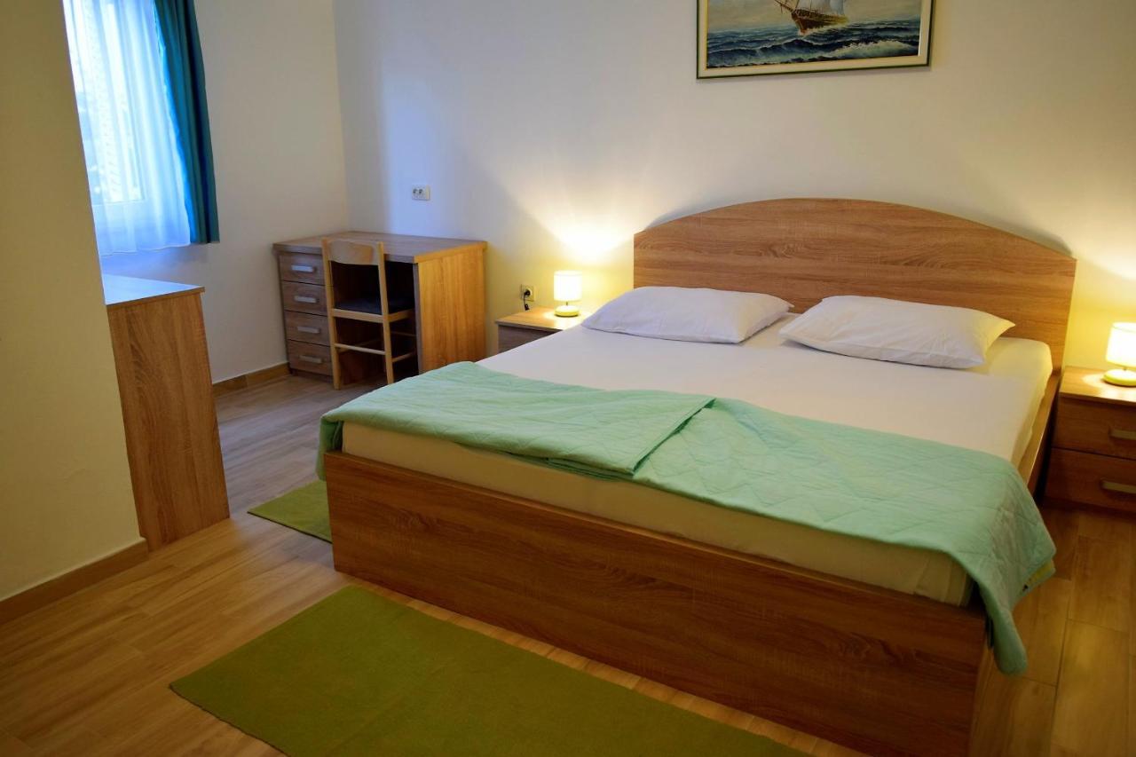 Zoro Apartments Palit Экстерьер фото