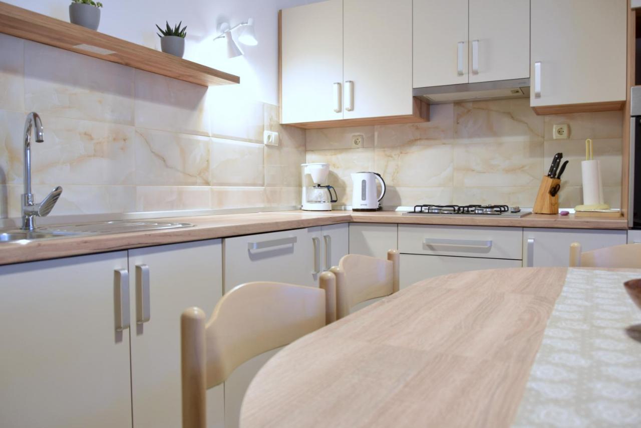 Zoro Apartments Palit Экстерьер фото
